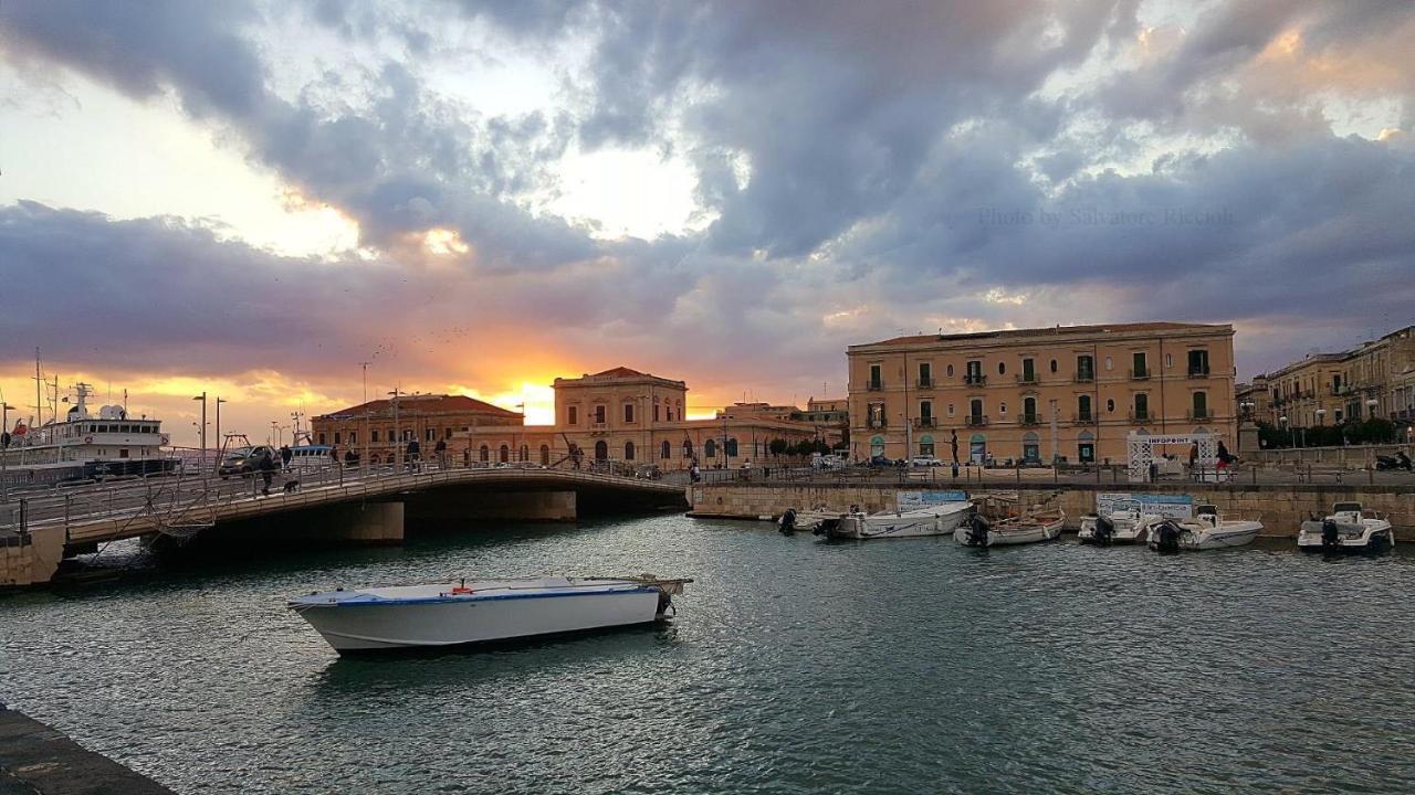 Appartamento Maniace سيراكوزا المظهر الخارجي الصورة