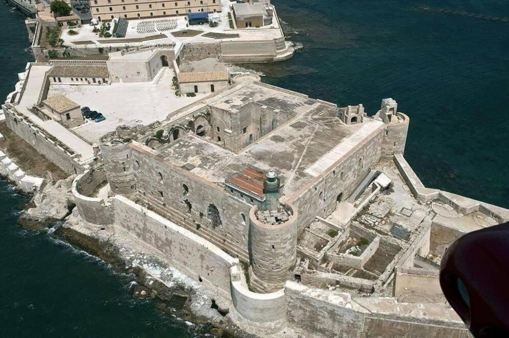 Appartamento Maniace سيراكوزا المظهر الخارجي الصورة